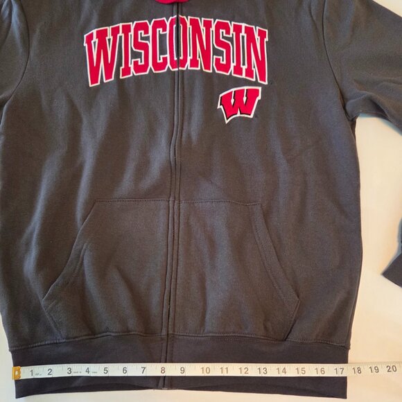 Wisconsin Badgers Zip-Up Hoodie by Colosseum - Men's Large - Picture 8 of 10